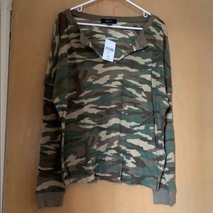 Forever 21+ Camo Thermal Top